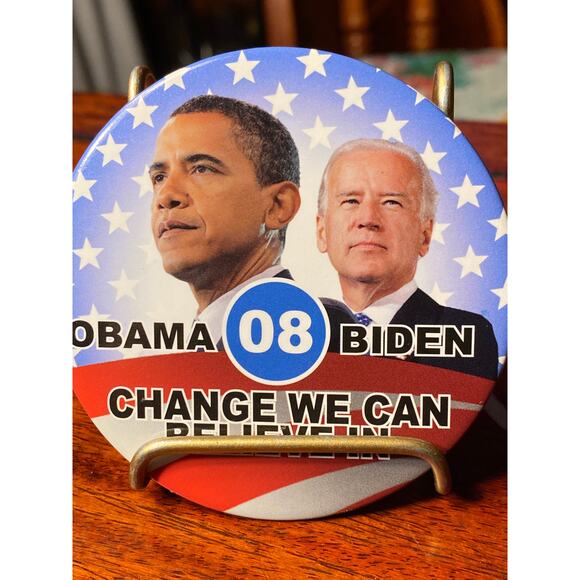 2008 Presidential Campaign Pin back Button Obama - Biden 3 inches Different VGUC - Picture 2 of 9